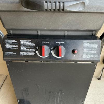 BROIL-MATE GRILL WITH PROPANE TANK
