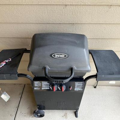 BROIL-MATE GRILL WITH PROPANE TANK