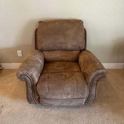 ASHLEY FURNITURE RECLINER