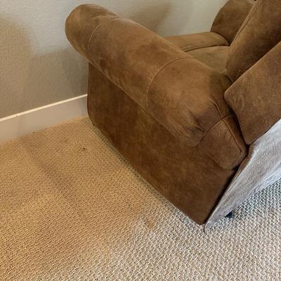 ASHLEY FURNITURE RECLINER