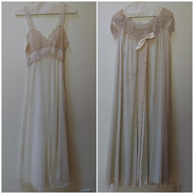 Vintage Bridal Nightgown and Robe (PC2-BBL)