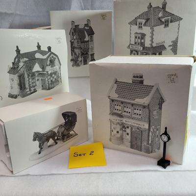 Dept 56 Holiday Village Set 2