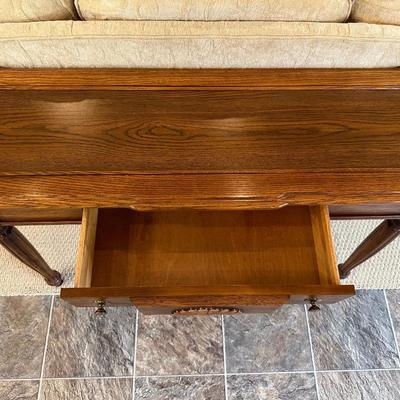 SOFA TABLE