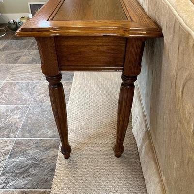 SOFA TABLE