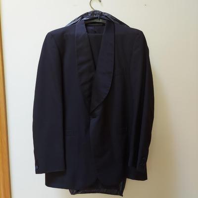 Vintage Burberrys Blazer, Three Vintage Brooks Brothers Suits and More (PC1-BBL)