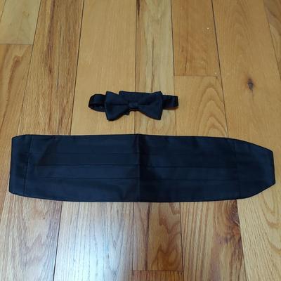 Vintage Burberrys Blazer, Three Vintage Brooks Brothers Suits and More (PC1-BBL)