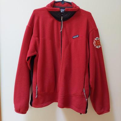 Men's Patagonia Clothing Large (PC1-BBL)