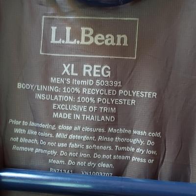 L.L. Bean Jackets and More Size Men's Large (PC1-BBL)