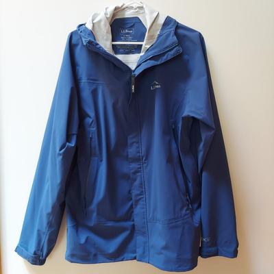 L.L. Bean Jackets and More Size Men's Large (PC1-BBL)