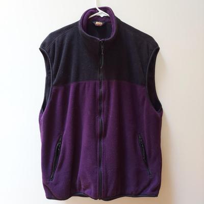 Men's Large Tops & Jackets by Mountain Hardware, REI, North Face and More (PC1-BBL)