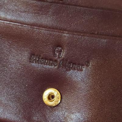 Pebbled Leather Purse by The Sak and More (PC1-BBL)