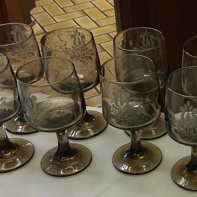 Pfaltzgraff Village glassware smoke color 8 stems and wooden carrier