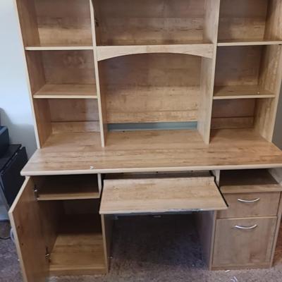 COMPUTER DESK WITH HUTCH AND CHAIR