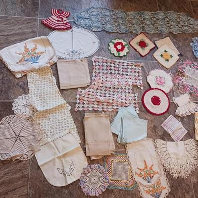 HANDMADE DOILIES & HOT PADS