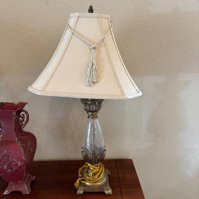 PAIR OF MATCHING LAMPS AND A METAL VASE