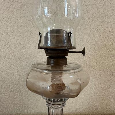 VINTAGE OIL LAMP
