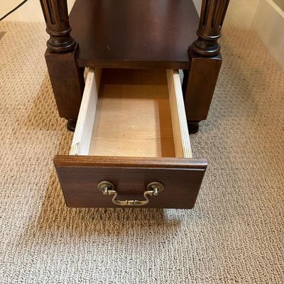 2 TIER END TABLE W/DRAWER AND TABLE LAMP