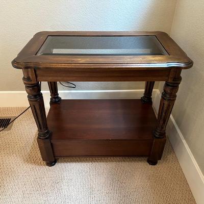 2 TIER END TABLE W/DRAWER AND TABLE LAMP