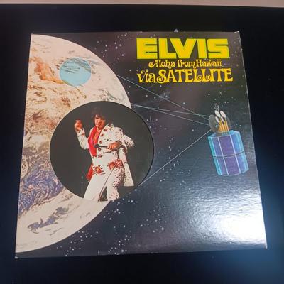 ELVIS 'ALOHA FROM HAWAII VIA SATELLITE" VINYL RECORDS