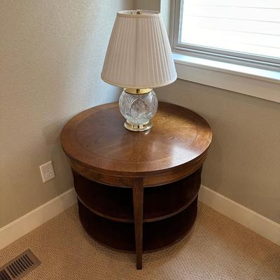 3 TIER SIDE TABLE WITH LAMP