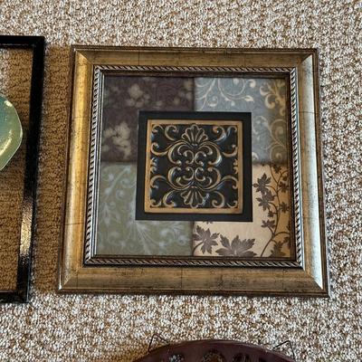 METAL WALL DECOR