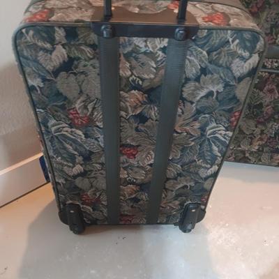 JAGUAR 2 PIECE CLOTH LUGGAGE ON 2 WHEELS