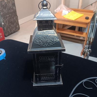 INDOOR OR OUTDOOR METAL DECOR
