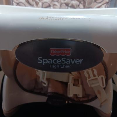 FISHER-PRICE SPACE SAVER BOOSTER CHAIR