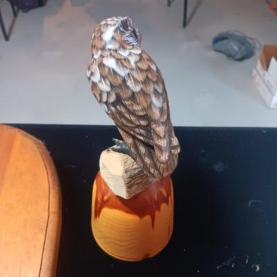 CERAMIC OWL WINDCHIME, WOODEN WALL SCONCE AND HAND CARVED OWL