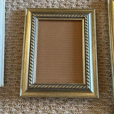 DIGITAL & REGULAR PICTURE FRAMES PLUS PHOTO ALBUM