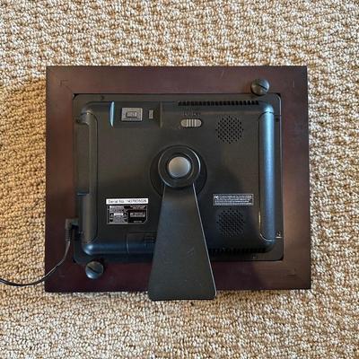 DIGITAL & REGULAR PICTURE FRAMES PLUS PHOTO ALBUM
