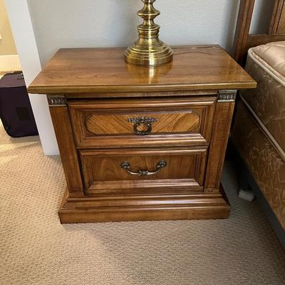 QUEEN SIZE BED WITH HEADBOARD AND FRAME, NIGHT STAND W/LAMP