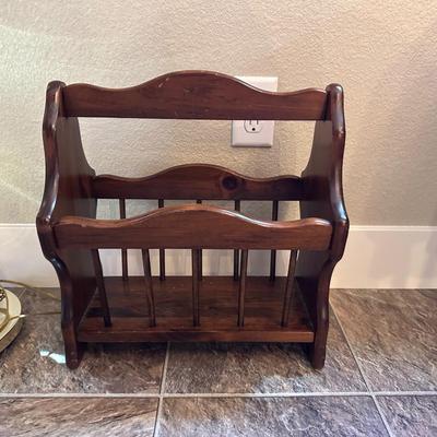 FLOOR LAMP AND MAGAZINE RACK