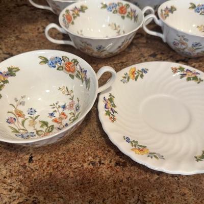 Vintage AYNSLEY Bone China Dinnerware