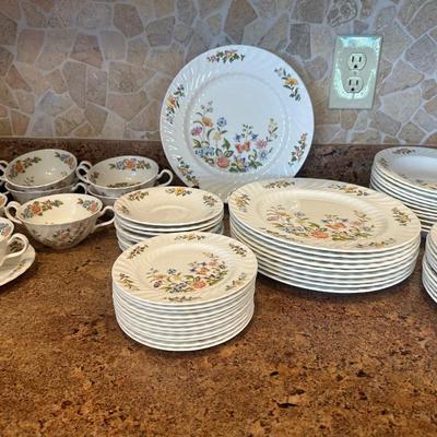 Vintage AYNSLEY Bone China Dinnerware