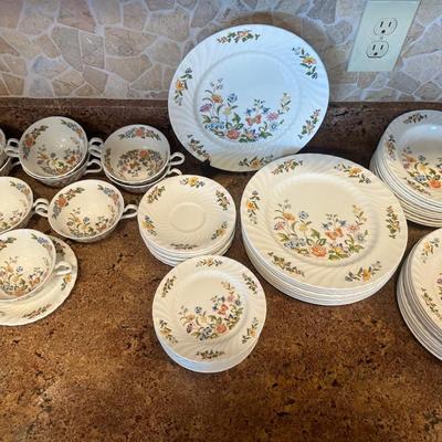 Vintage AYNSLEY Bone China Dinnerware