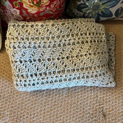 THROW PILLOWS