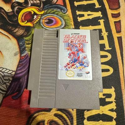 1985 Nintendo NES Konami Blades of Steel Rev-A Video game