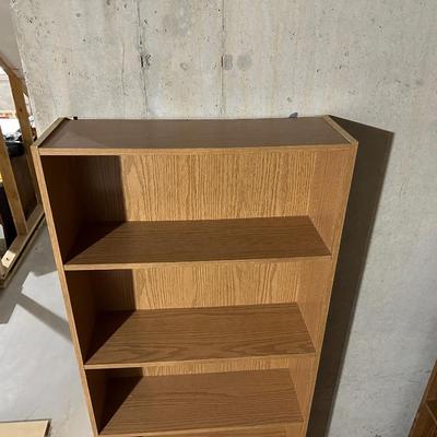 2 BOOK SHELVES