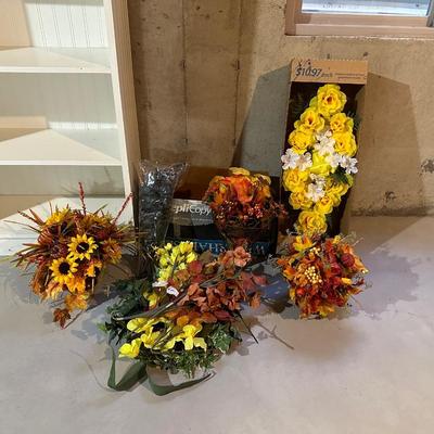 SILK FLOWER ARRANGEMENTS