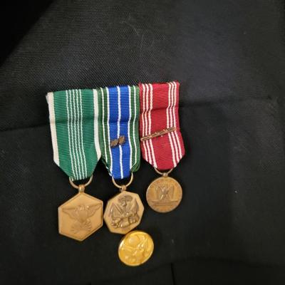 MILITARY HAT AND JACKET WITH MEDALS