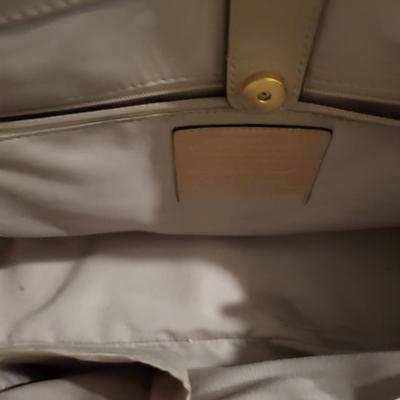 COACH PEYTON LEATHER JORDAN DOUBLE ZIP PURSE