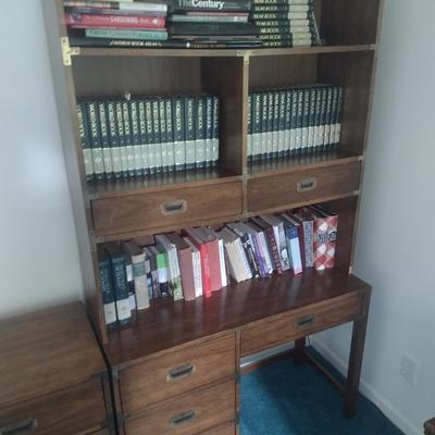 Bernhardt Desk with Book Hutch (No Contents)