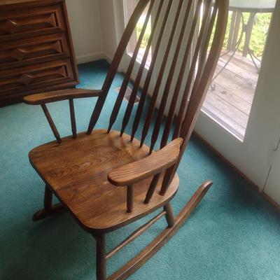 Solid Wood Spear Back Rocking Chair