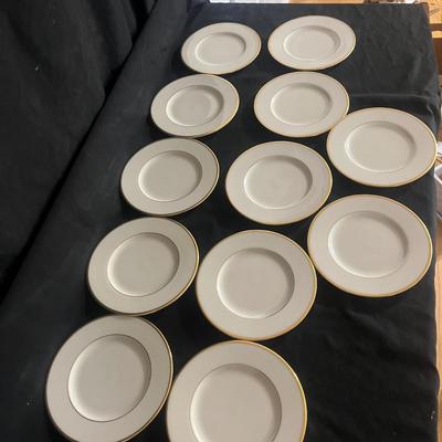 12 Lenox Mansfield Pattern Plates (DR-MG)