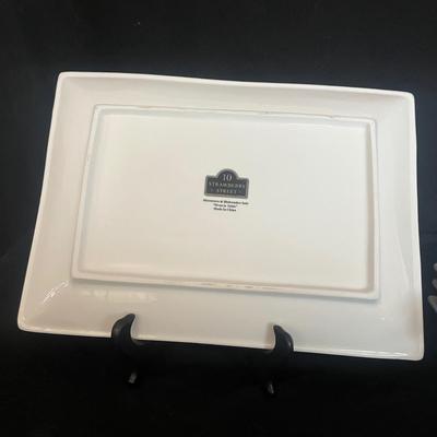 10 Strawberry Street Serving Platters (GB-MG)