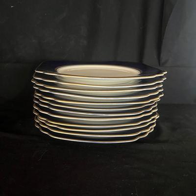 Old Ivory Plate Set (GB-MG)