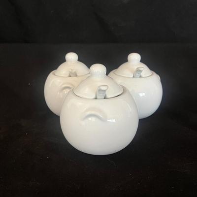 Cordon Bleu Dish Ware & More (GB-MG)