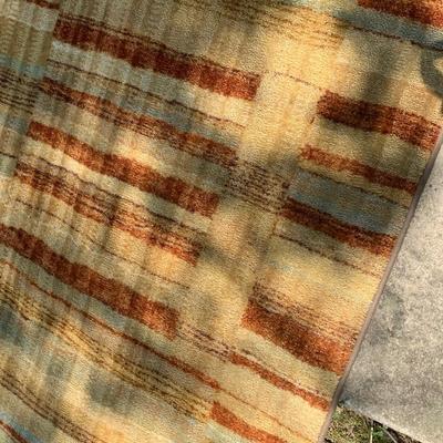 119” x 94” Area Rug Mid Century Pattern/Colors