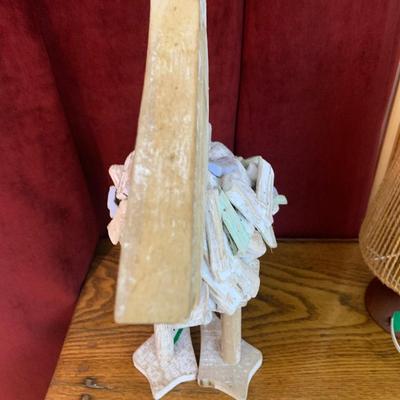Pelican Decor